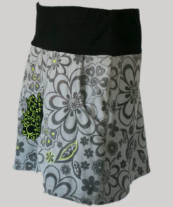 A-lined skirt polar fleece with embroidery stitches (Grey) side