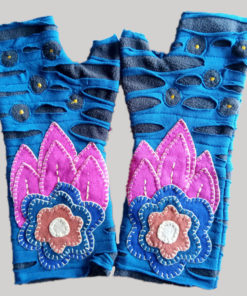 Polka-dot women's gloves with hand work (Sky Blue)