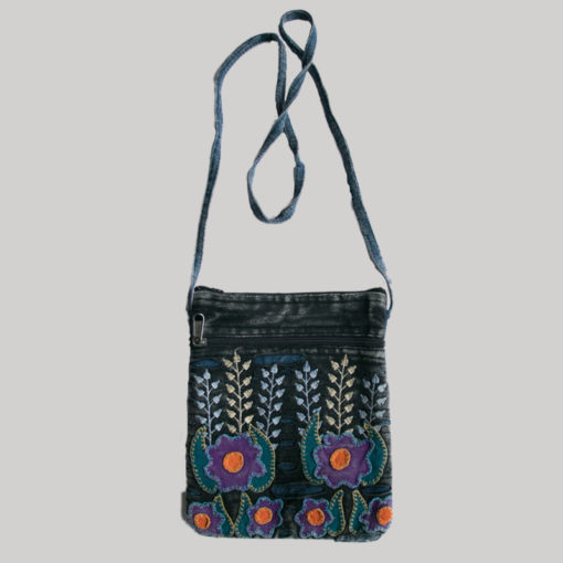 Women's passport bag with flower embroidery (Black)