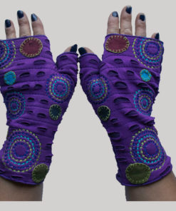 Hand stitched polka dots women's glove
