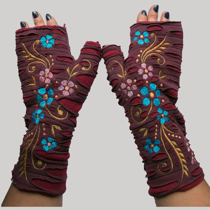 Women's gloves with vine flower embroidery - Garments Nepal