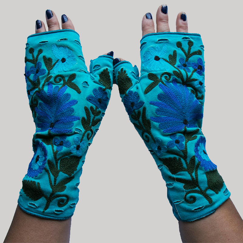 Women's gloves with flower RE - Garments Nepal