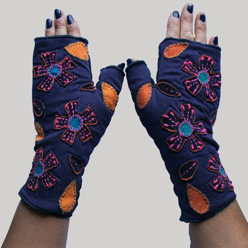 Women's gloves velour with polar fleece lining cut out - Garments Nepal